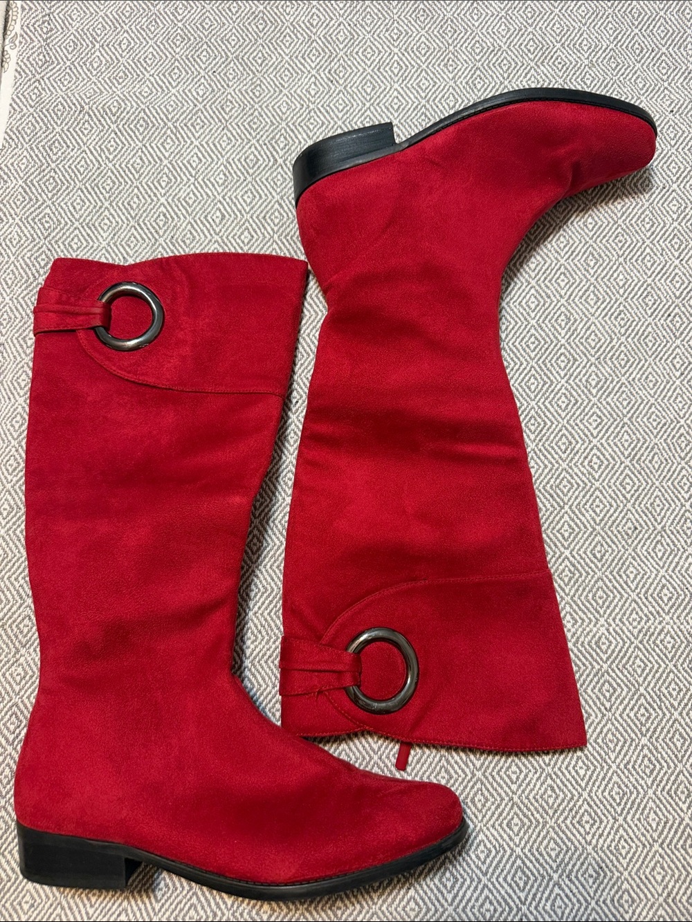 Red Suede Knee-High Boots with Decorative Ring